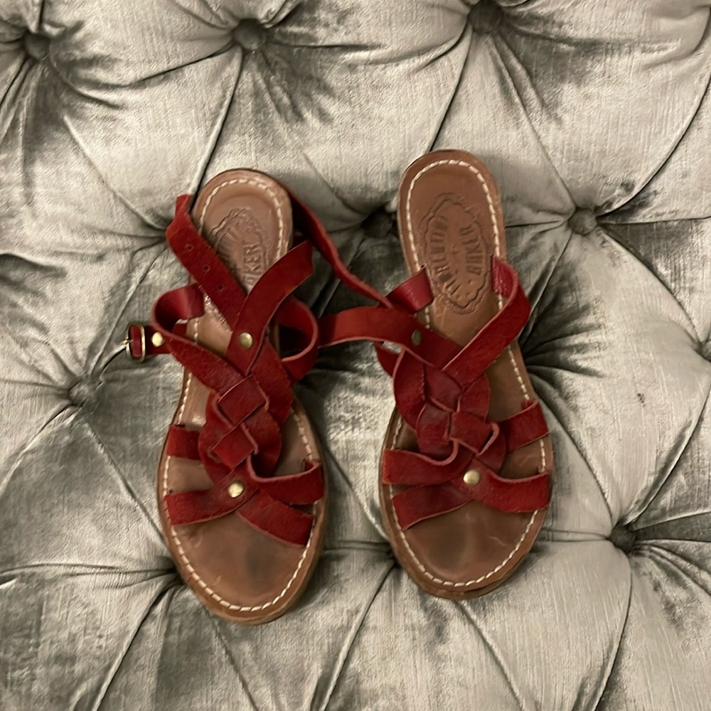 Fiorentini + Baker size 38 red suede strap braided strap sandal